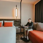 מלון Novotel Lens נואיל-גודו