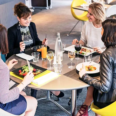 Novotel Lens 4* 누와이열고도