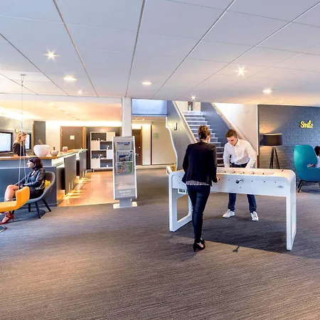 호텔 Novotel Lens 4*