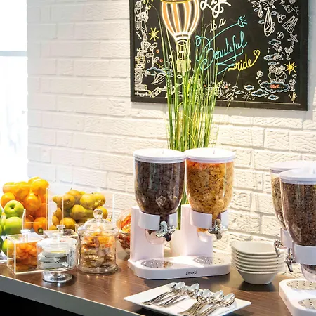 호텔 Novotel Lens 4*