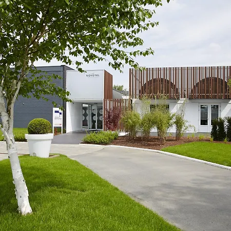 호텔 Novotel Lens 4*