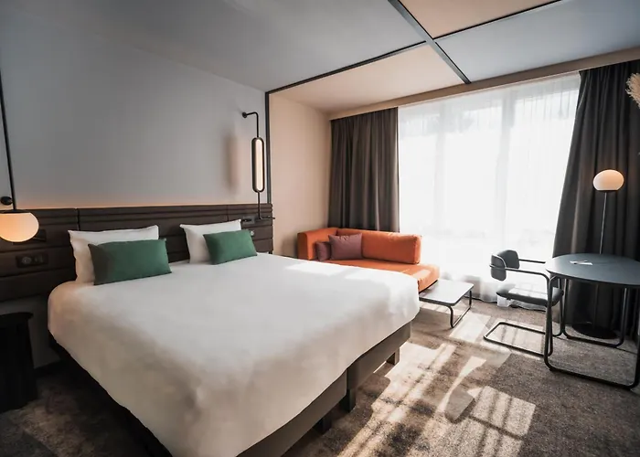 Hotel Novotel Lens 4*