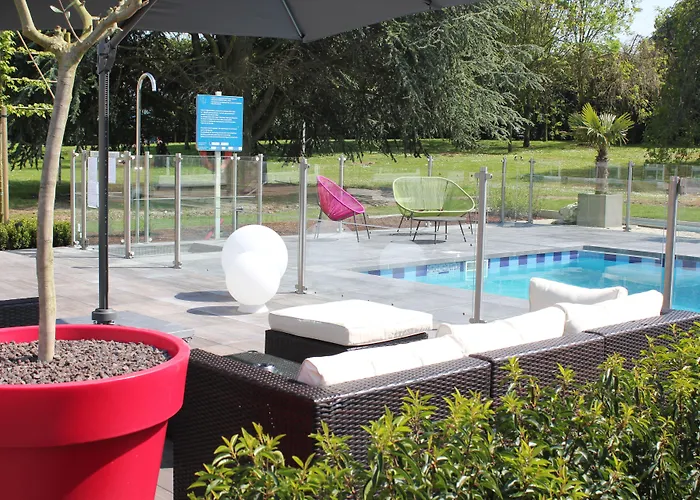 Novotel Lens Hotel 4*