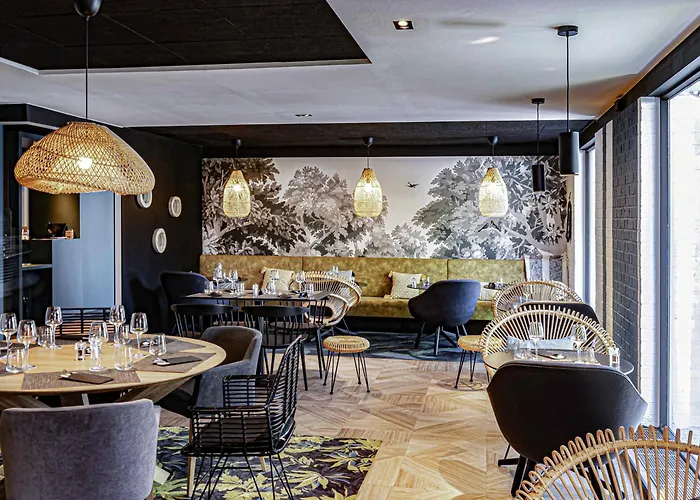 Novotel Lens Hotel 4*