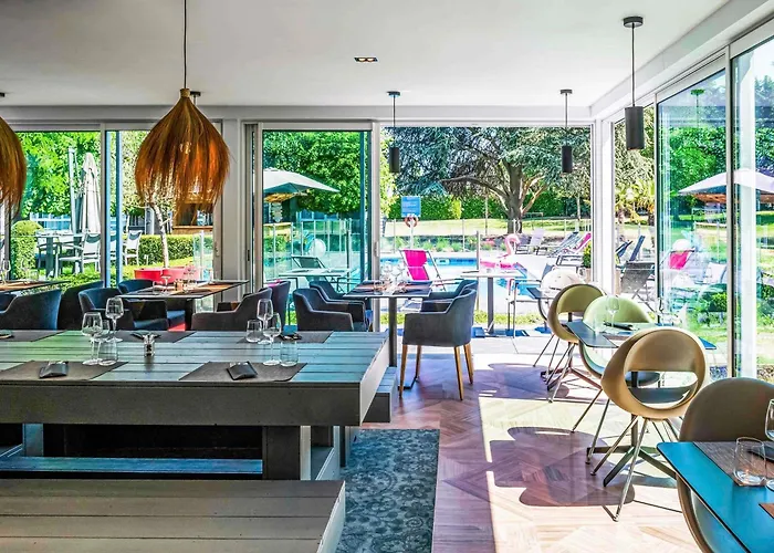 Novotel Lens Hotel 4*